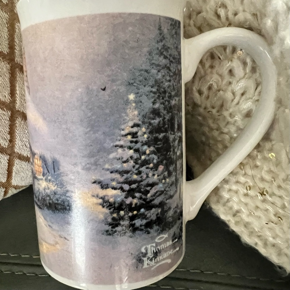 NWOT Vintage 1993 THOMAS KINKADE Snowy Cabin COFFEE Tea TALL MUG Cup 12-14 oz - Picture 5 of 17